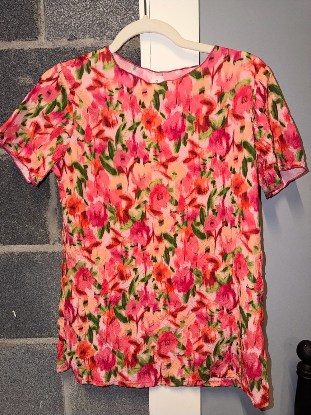 Women's Pink Floral Short Sleeve Blouse